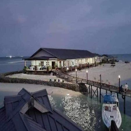 Santiri Island Resort Semporna Exterior photo
